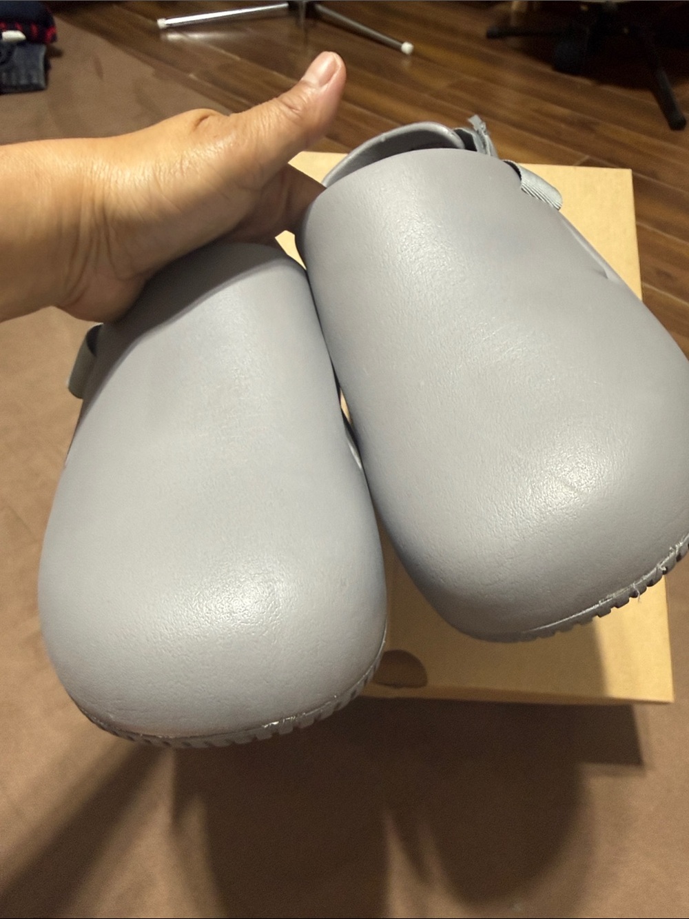 Nike Kids Light Grey Slip-On Clog Sandals with Heel Strap